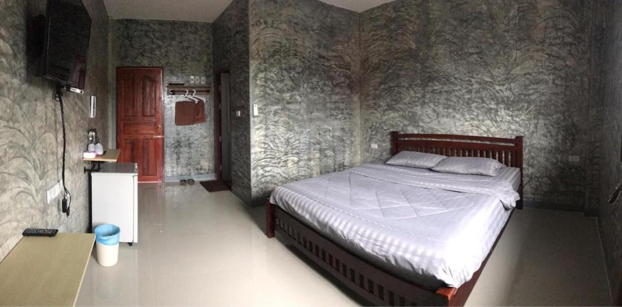 Yoji House And Cafe Hostel Ban Wiang Buitenkant foto